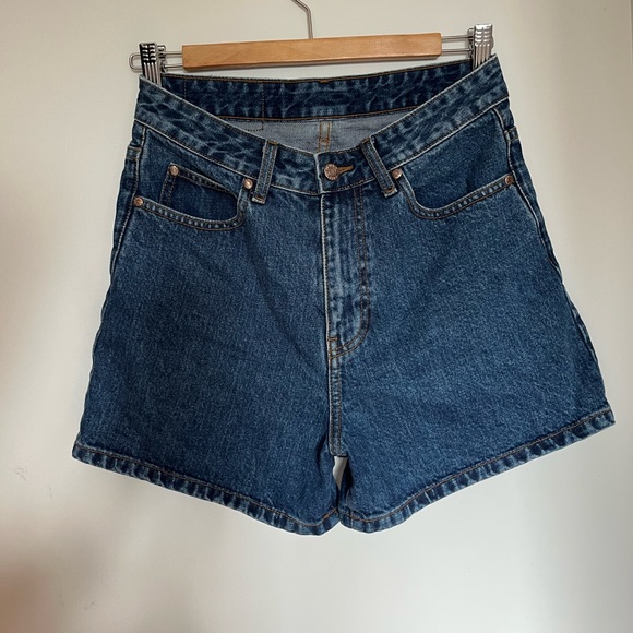 High waisted jean shorts - Picture 4 of 7